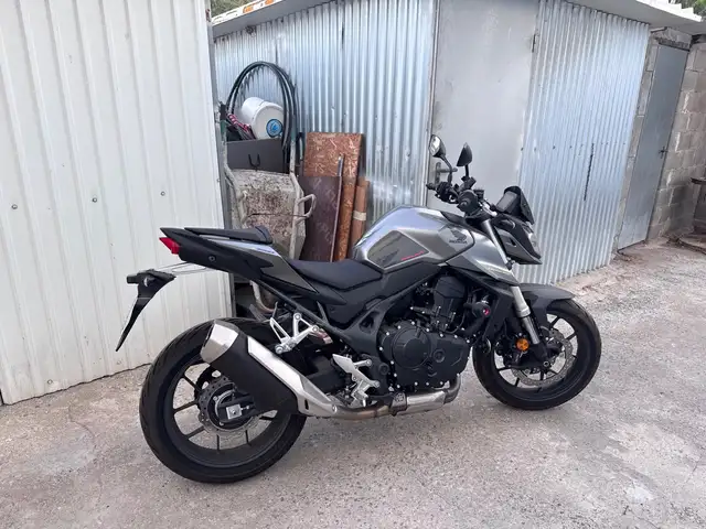 Honda hornet 750, Nicosia — Nicosia - Panagia