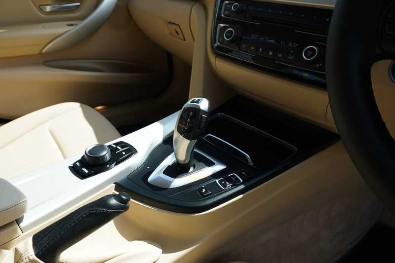 2015 BMW 3-Series 1,5L 2015 Cyprus
