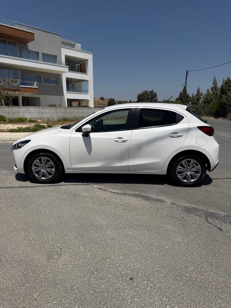 2022 Mazda 2 1,5L 2022 Cyprus
