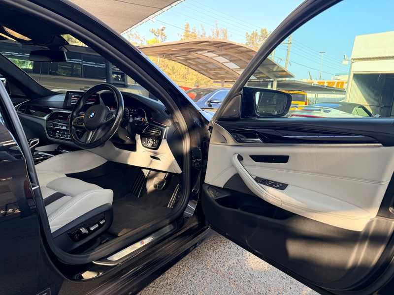 2018 BMW M5 4,4L 2018 Cyprus
