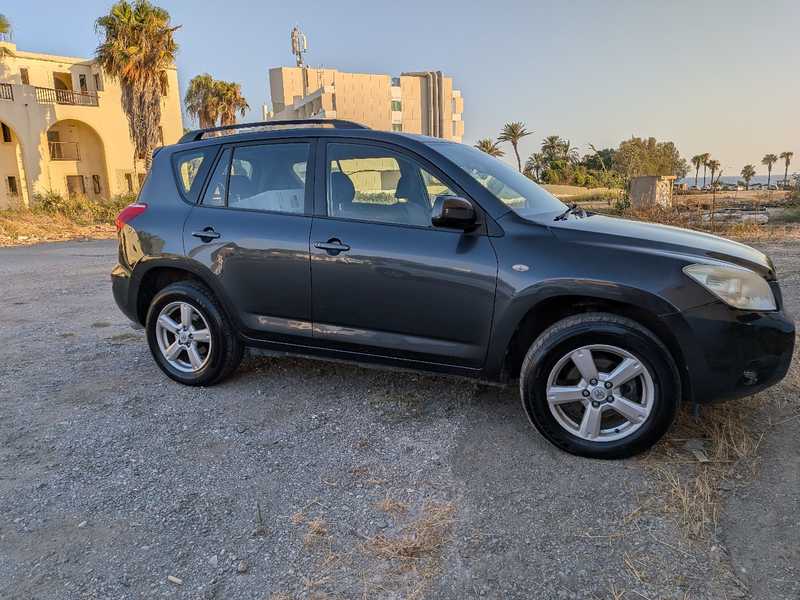 2006 Toyota RAV4 2,0L 2006 Cyprus