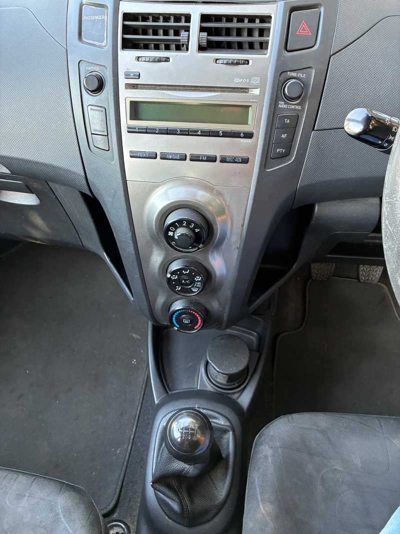 2010 Toyota Yaris 1,3L 2010 Cyprus