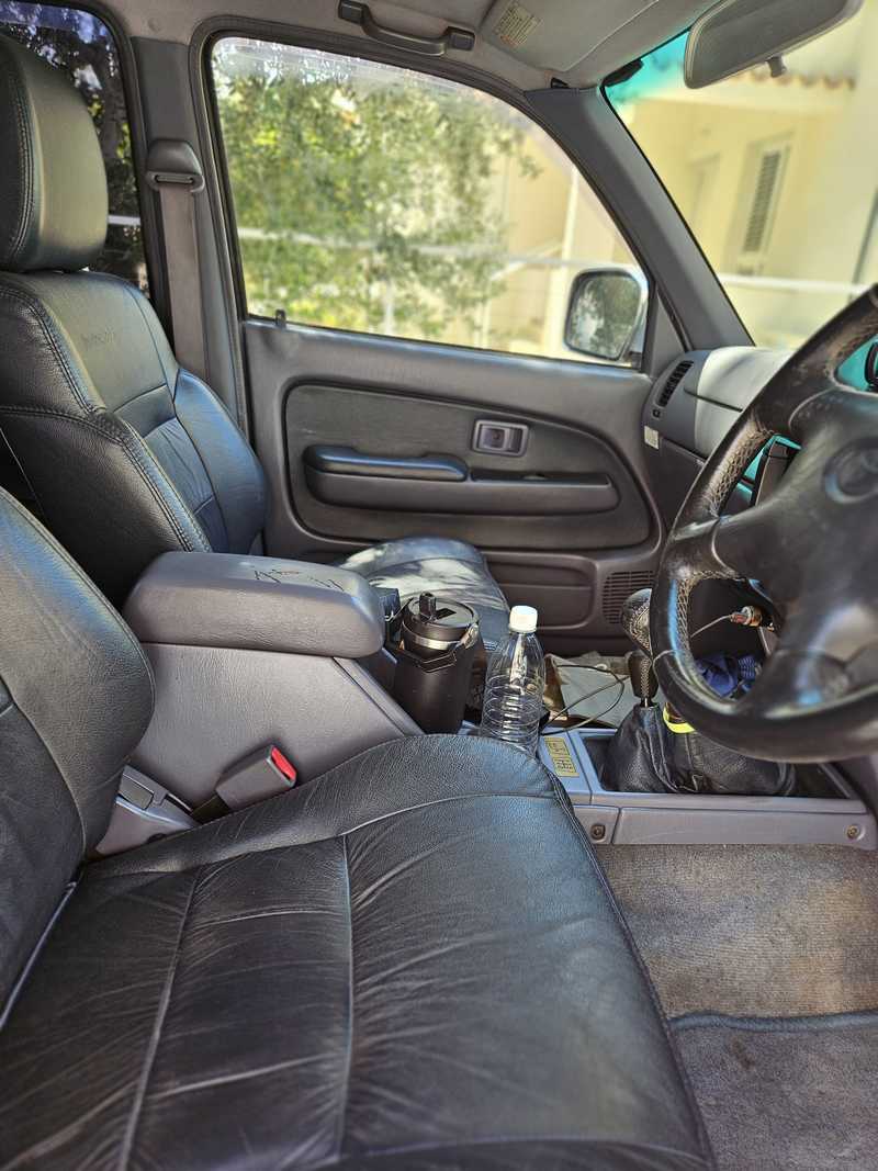 2005 Toyota Hilux 2,5L 2005 Cyprus
