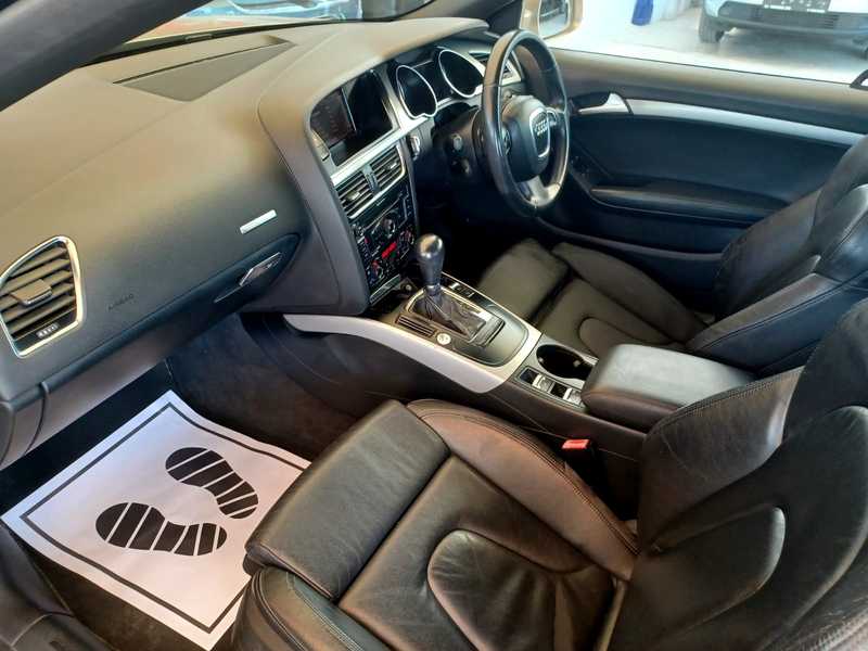 2009 Audi A5 2,0L 2009 Cyprus