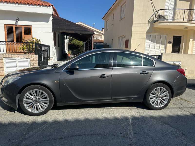 2012 Opel, Vauxhall Insignia 2,0L 2012 Cyprus