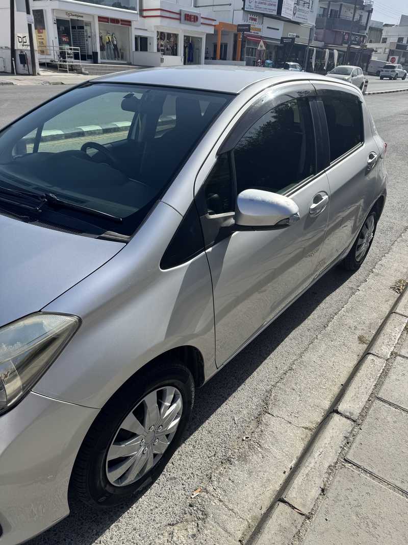 2011 Toyota Vitz 1,3L 2011 Cyprus