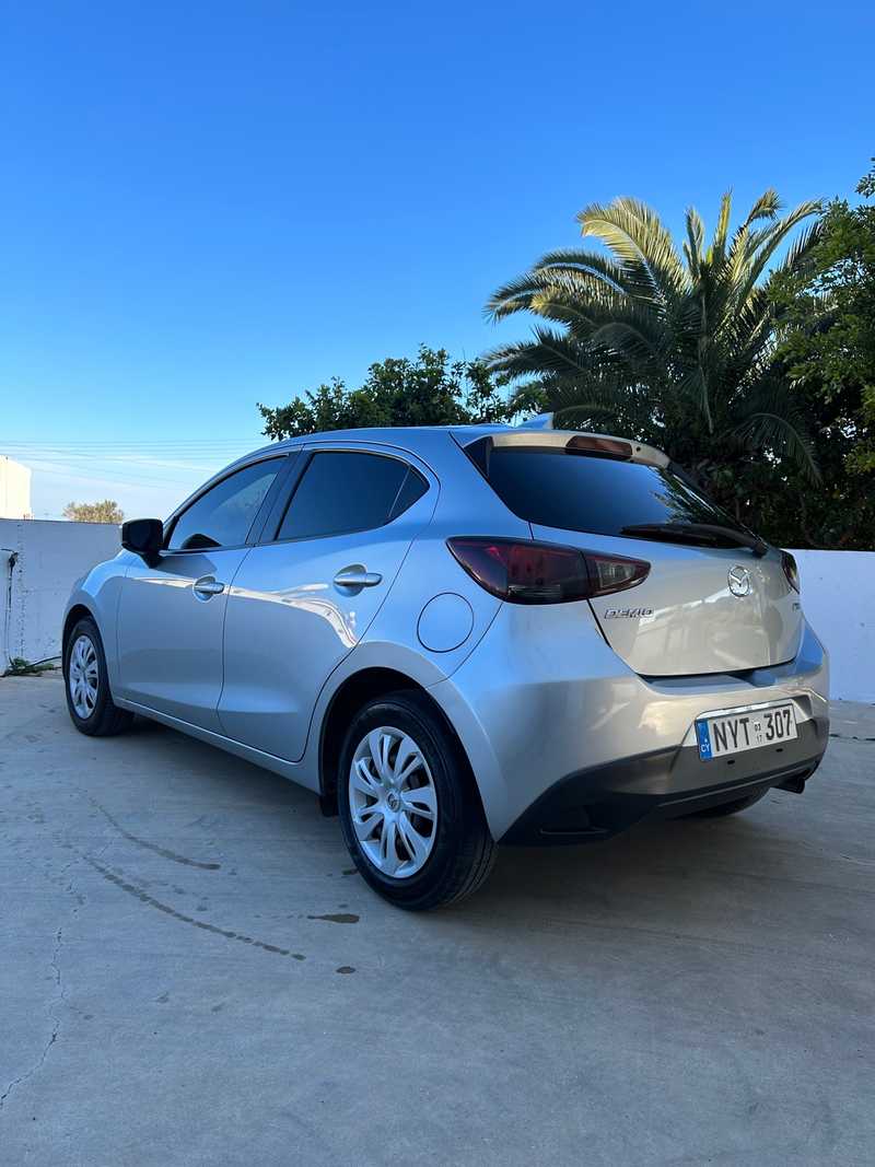 2017 Mazda Demio 1,3L 2017 Cyprus