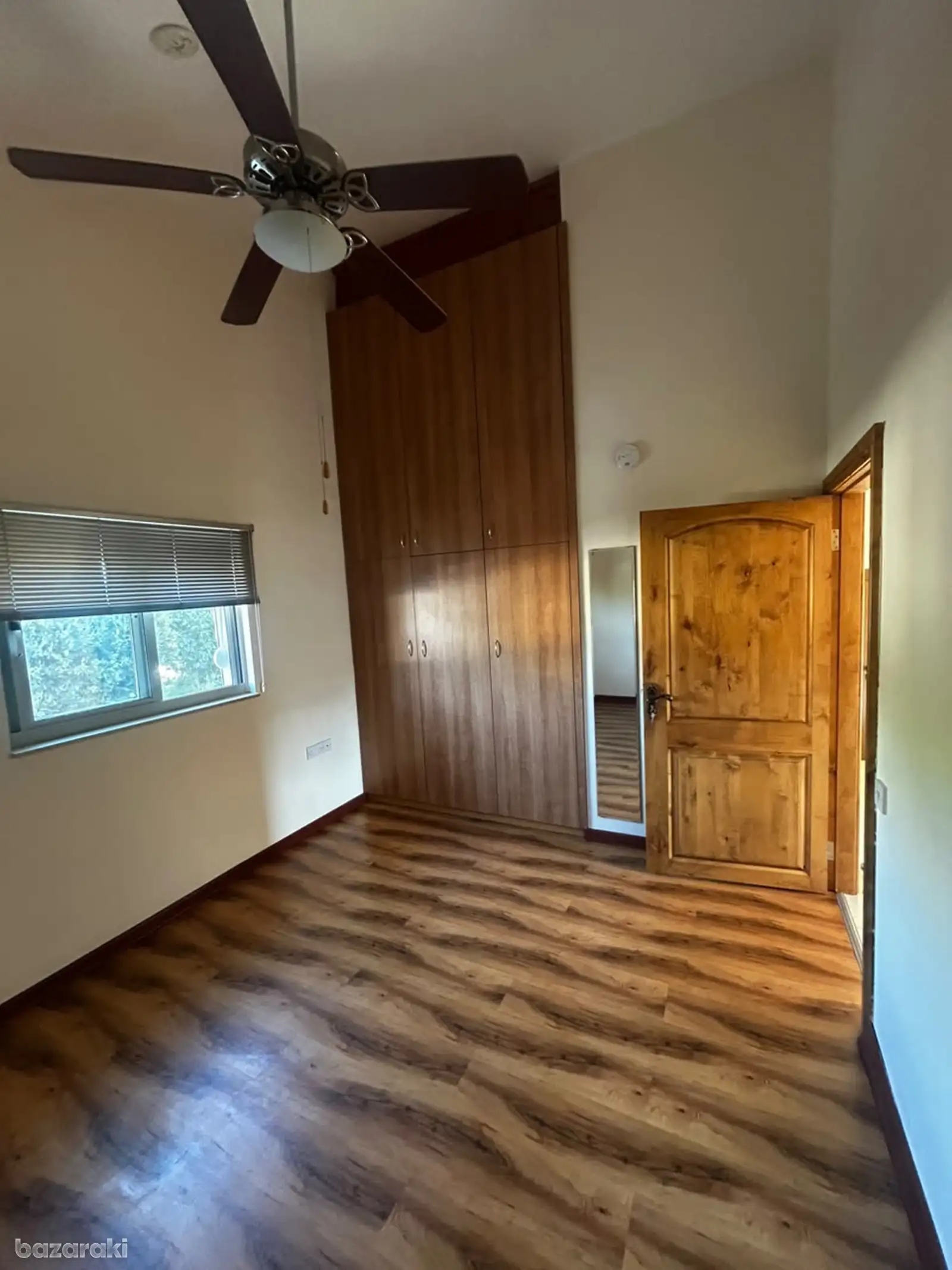 House, 2 bedrooms — 9