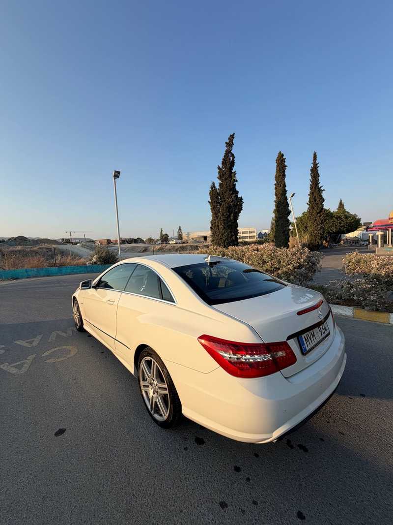 2012 Mercedes-Benz E-Class 2,2L 2012 Cyprus