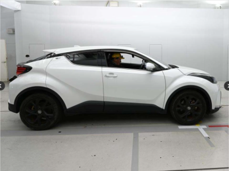 2022 Toyota C-HR 1,8L 2022 Cyprus