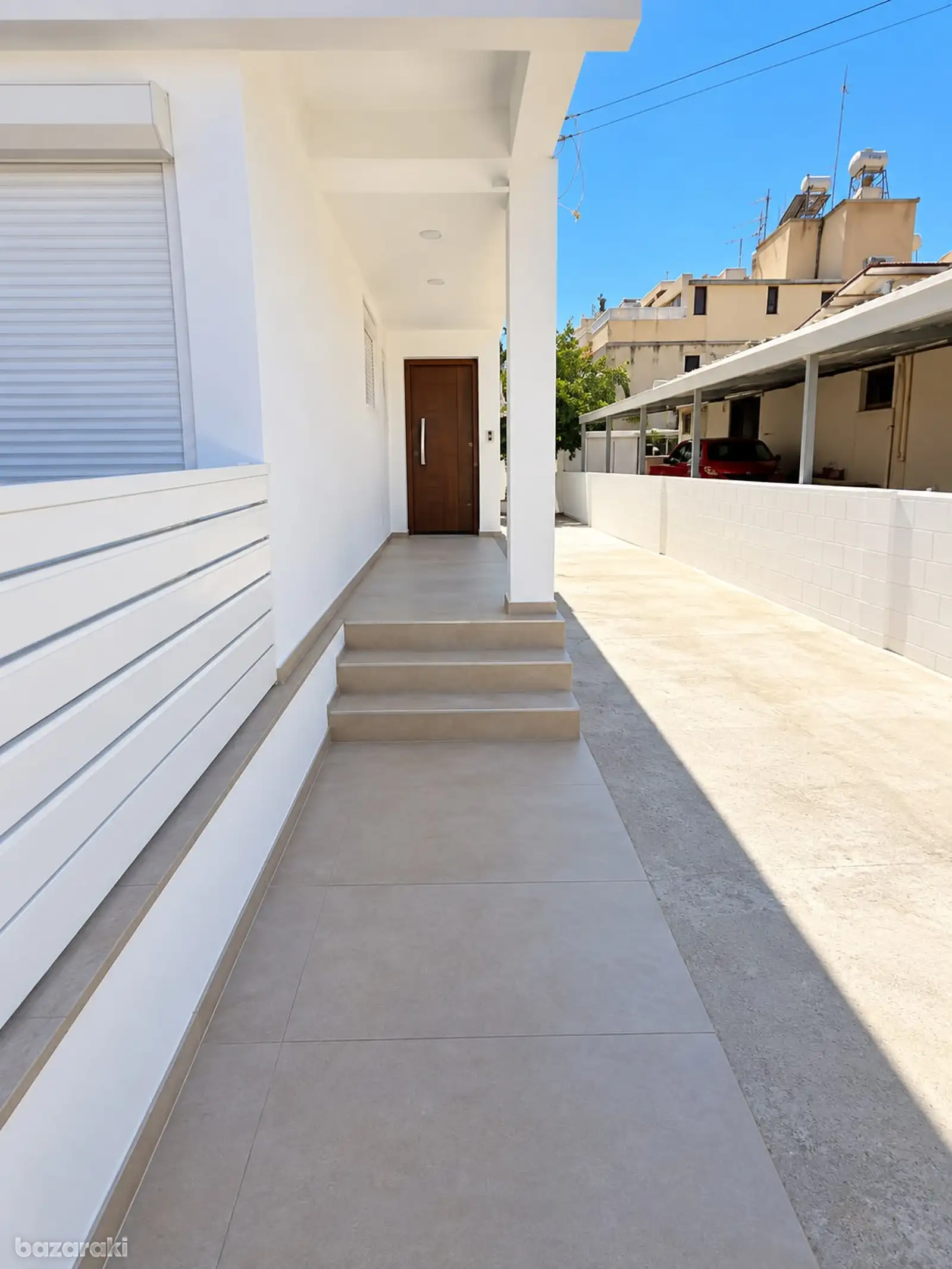 House, 3 bedrooms — 12