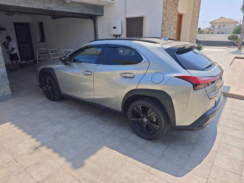 Lexus UX 2,0L 2021
