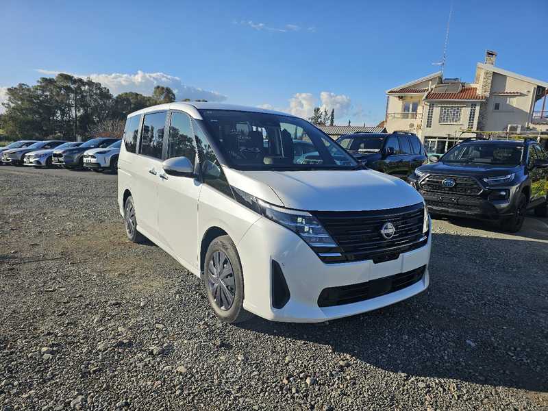 2023 Nissan Serena 2,0L 2023 Cyprus