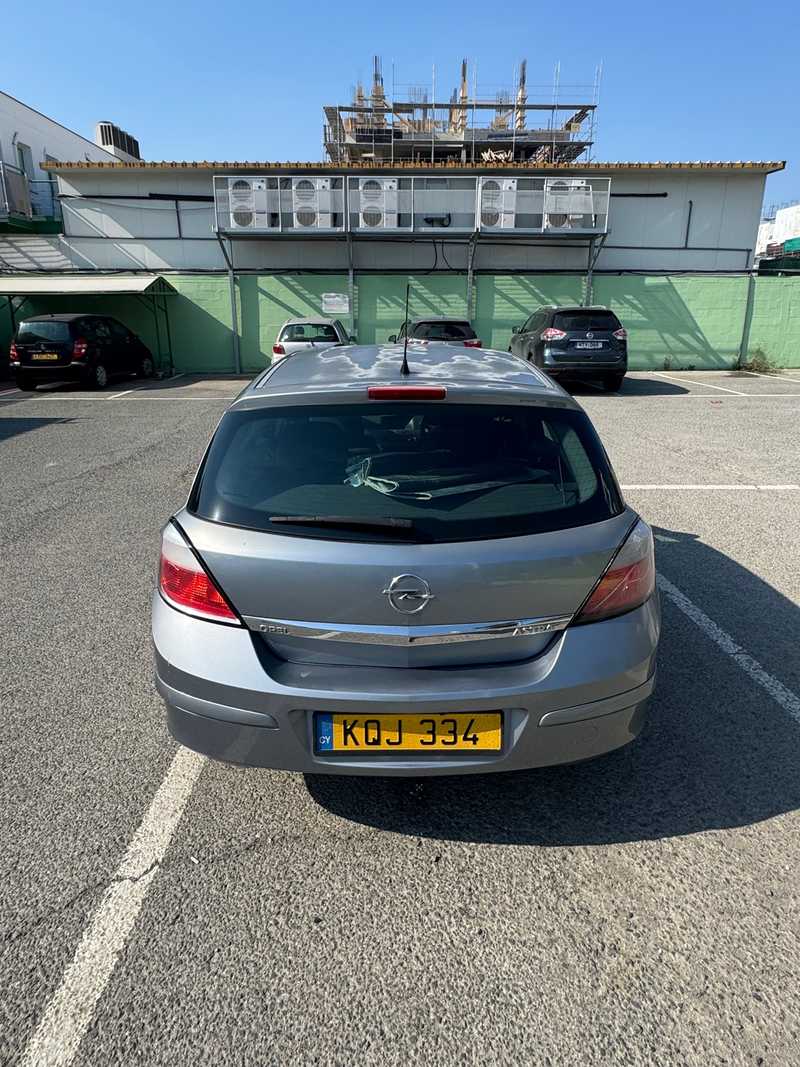 2007 Opel, Vauxhall Astra 1,4L 2007 Cyprus