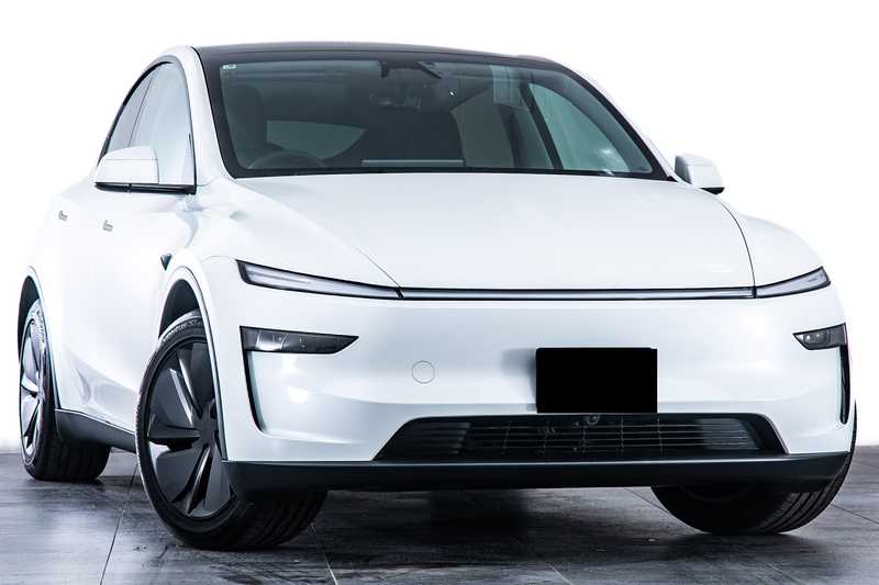 Tesla Model Y Electric 2025