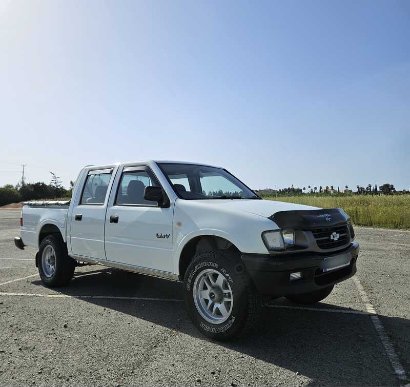 Isuzu Pick-up 2,5L 2002