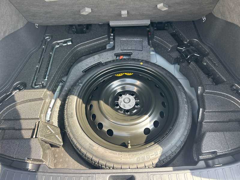 2022 Toyota Prius 1,8L 2022 Cyprus