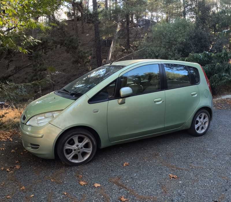Mitsubishi Colt 1,5L 2003
