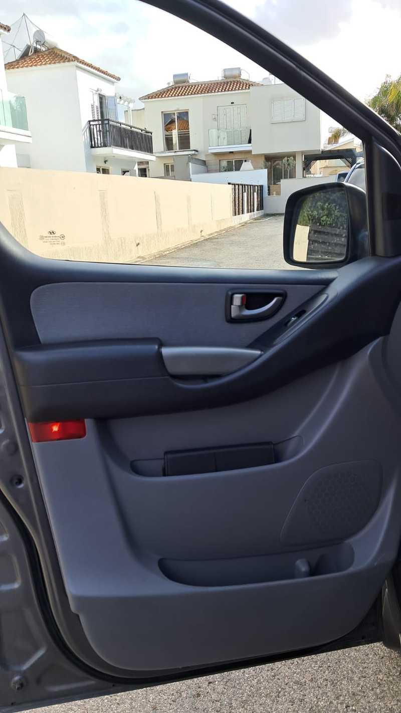 2012 Hyundai i800 2,5L 2012 Cyprus