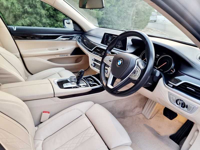 2018 BMW 7-Series 4,0L 2018 Cyprus