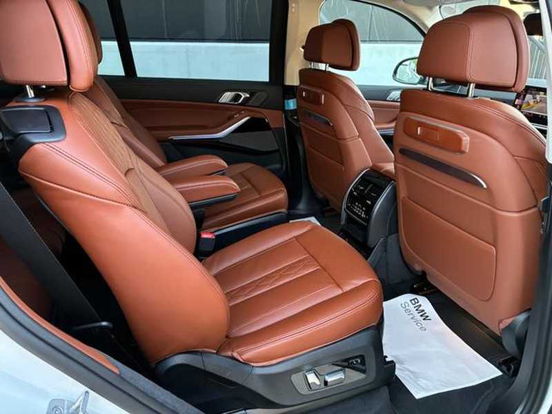 2025 BMW X7 3,0L 2025 Cyprus