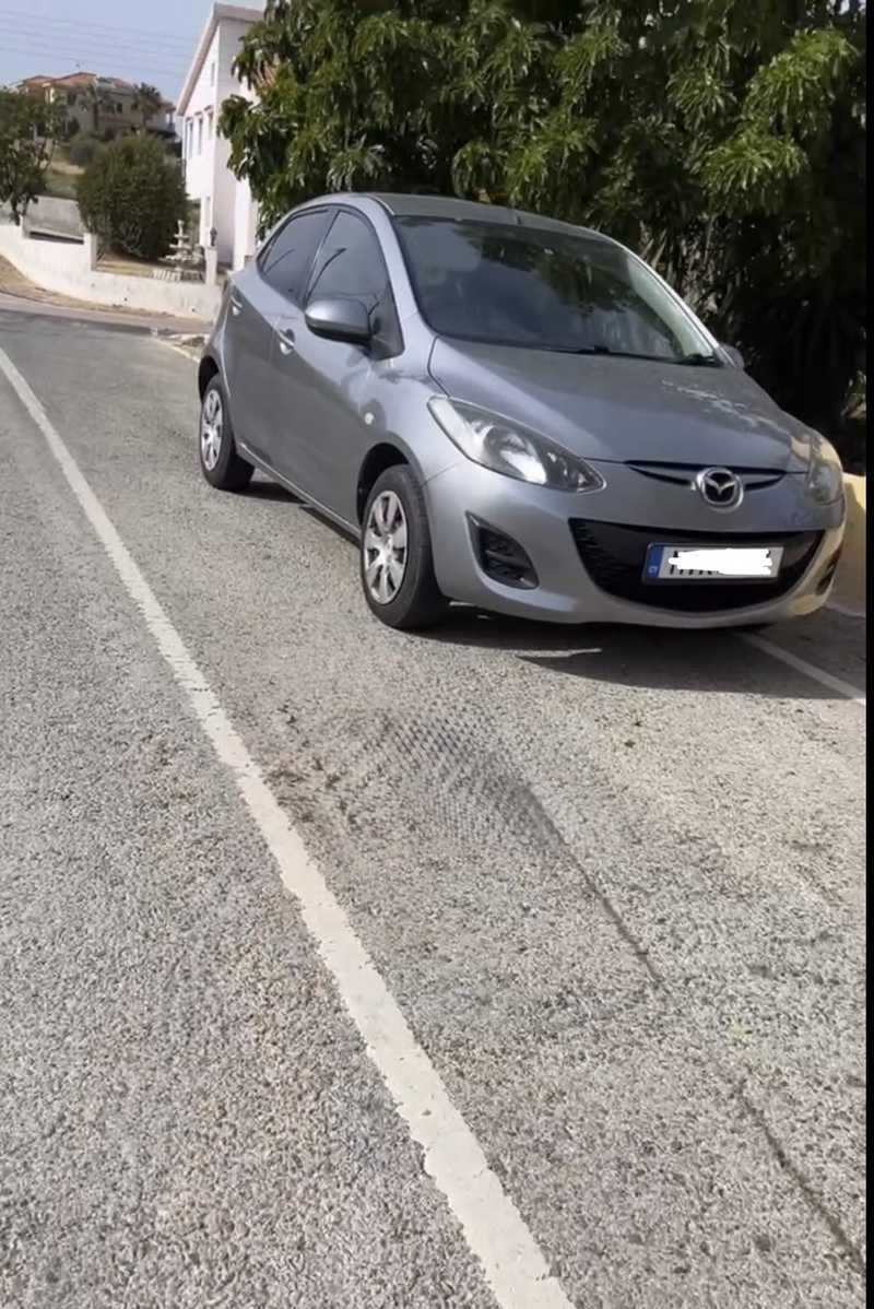 Mazda Demio 1,2L 2012
