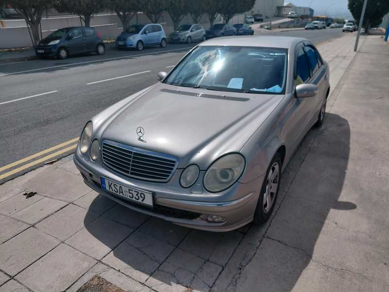 Mercedes-Benz E-Class 2,2L 2004