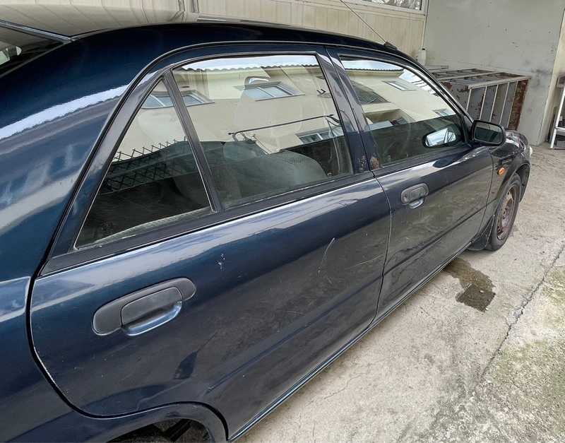1998 Mazda 323 1,3L 1998 Cyprus