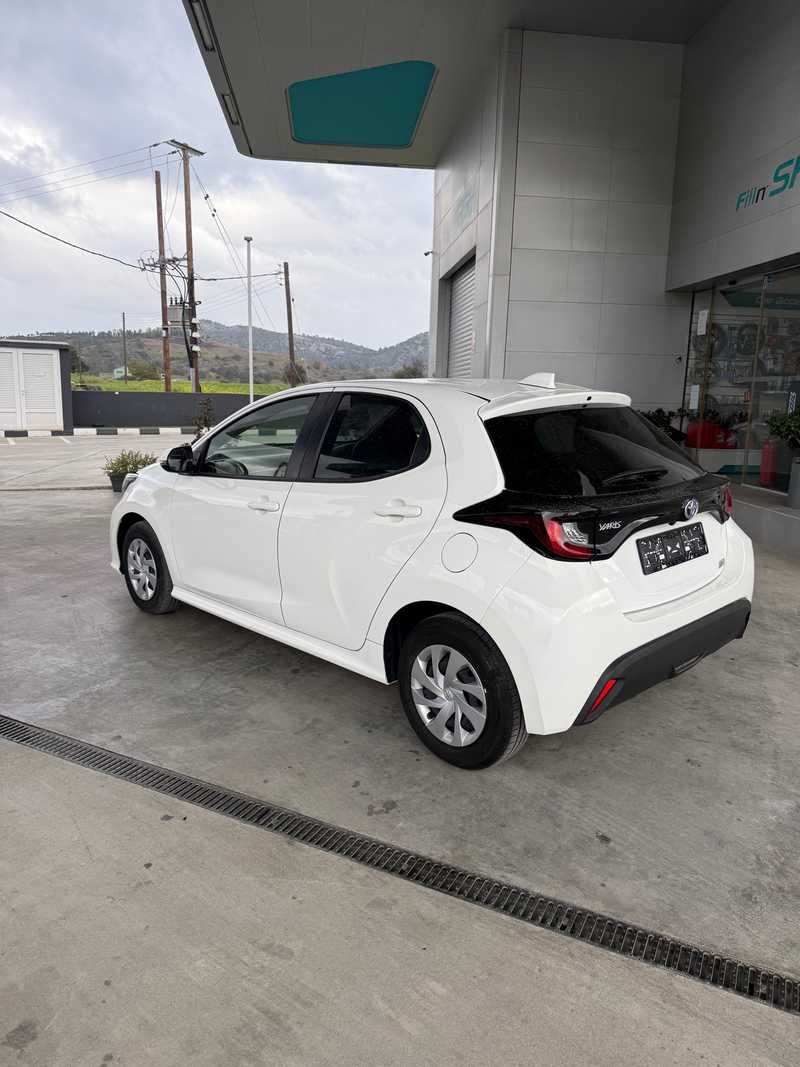 2022 Toyota Yaris 1,5L 2022 Cyprus