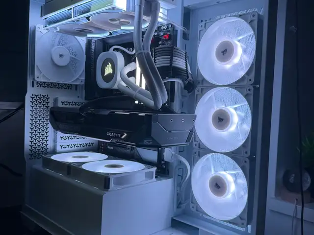 Desktop-rtx 5070-64gb ddr5-9800x3d, Nicosia — Lakatameia - Archangelos-Anthoupoli