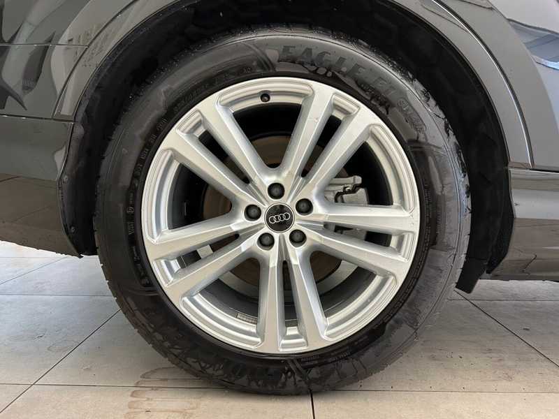 2024 Audi Q7 3,0L 2024 Cyprus