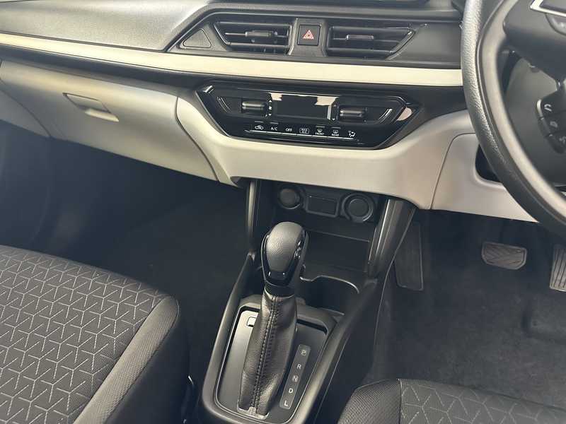 2024 Suzuki Swift 1,2L 2024 Cyprus