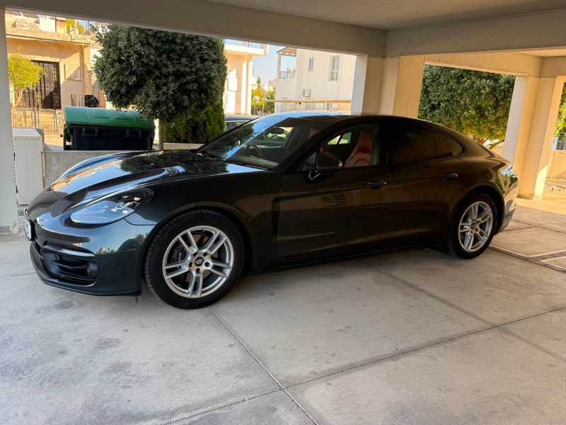 2022 Porsche Panamera 3,0L 2022 Cyprus