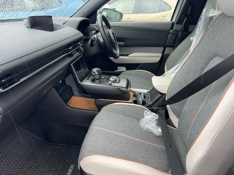 2023 Mazda ΜΧ-30 2,0L 2023 Cyprus