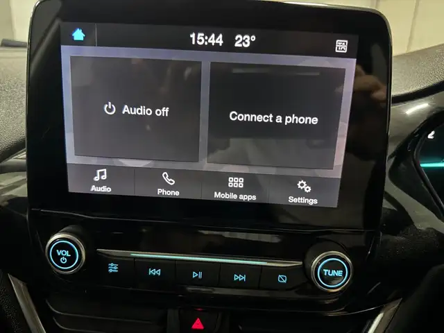 Ford Fiesta Van 1,5L 2018, Paphos — Geroskipou - 9