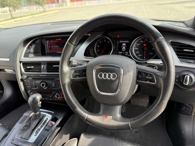 2011 Audi A5 2,0L 2011 Cyprus