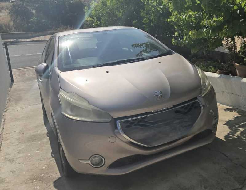 2013 Peugeot 208 1,4L 2013 Cyprus