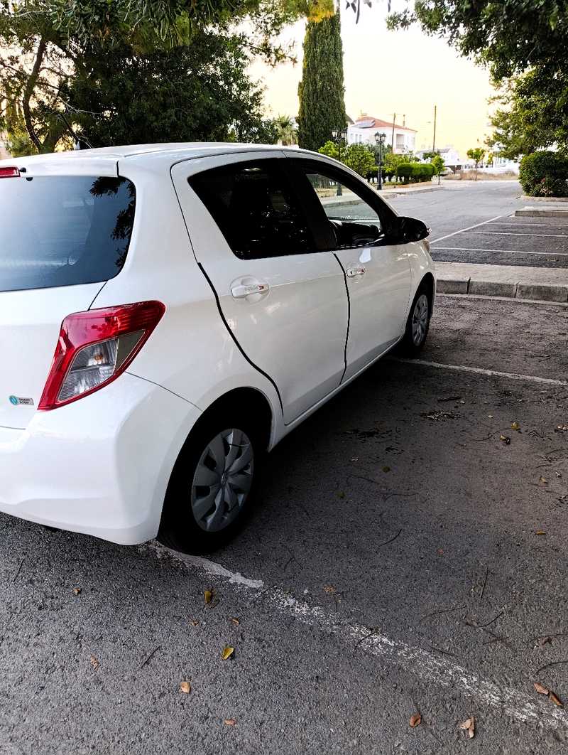 2012 Toyota Vitz 1,3L 2012 Cyprus