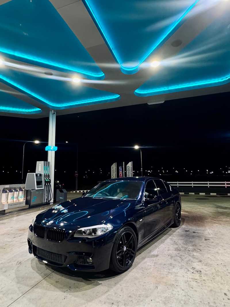 2011 BMW 5-Series 2,0L 2011 Cyprus