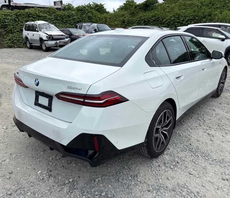 2026 BMW 5-Series 2,0L 2026 Cyprus