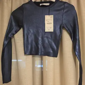 Zara dark blue cropped top xs with tags, Limassol — Limassol - Agia Zoni