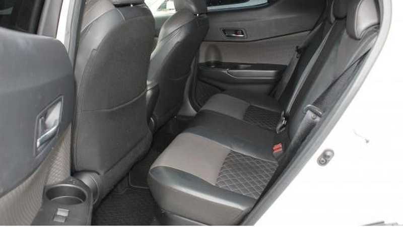 2022 Toyota C-HR 1,8L 2022 Cyprus