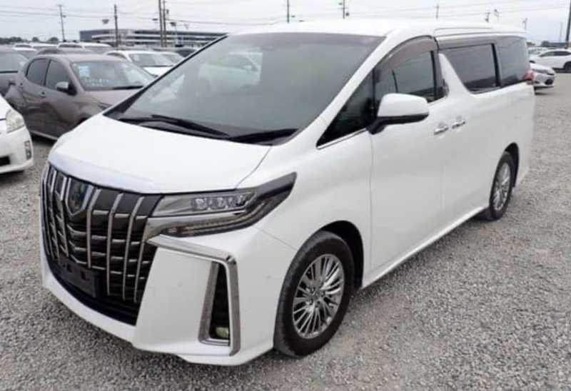 Toyota Alphard 2,5L 2022