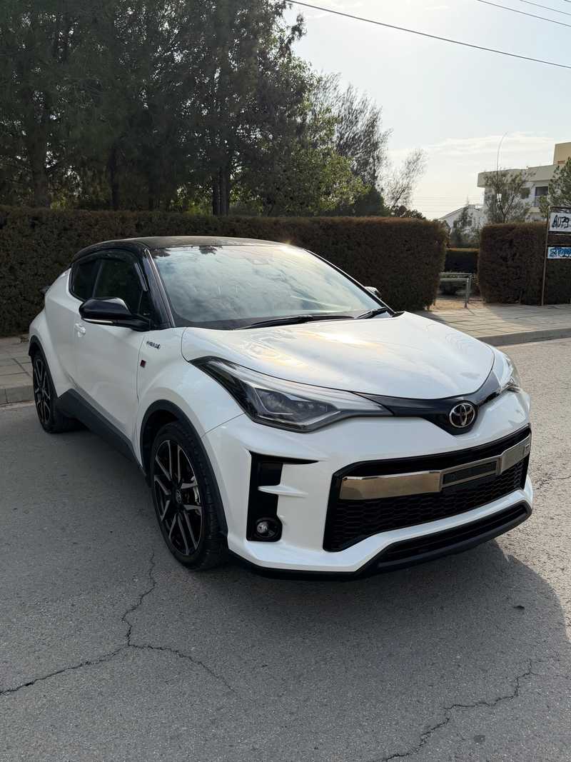 Toyota C-HR 1,8L 2021