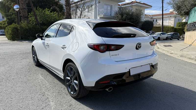 2024 Mazda 3 1,8L 2024 Cyprus