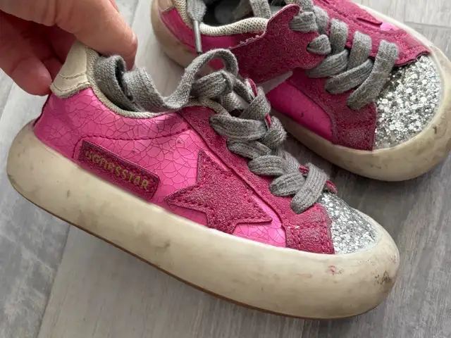 Kids sneakers no insoles included, Limassol — Limassol - Mesa Geitonia