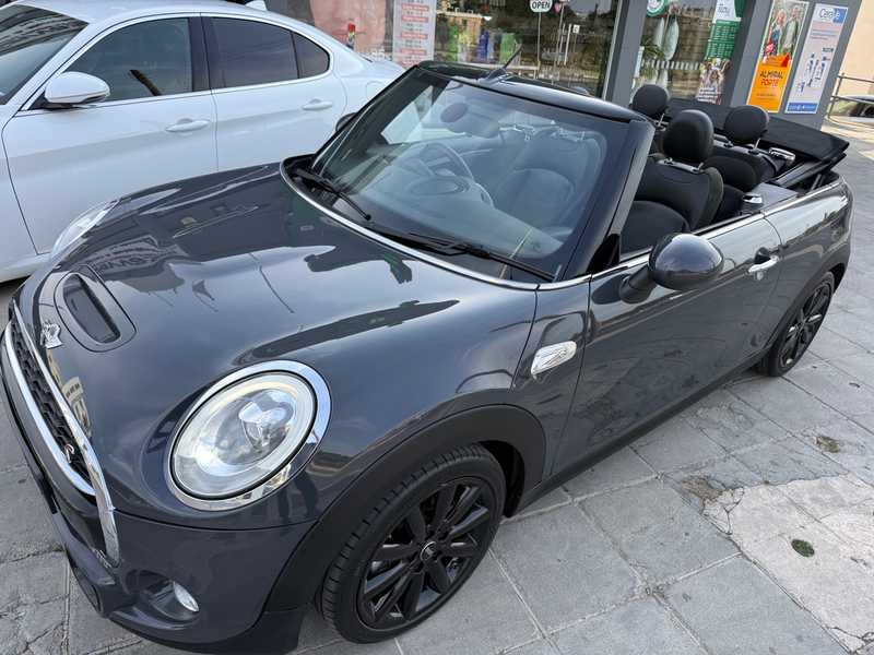 2017 Mini Convertible 2,0L 2017 Cyprus