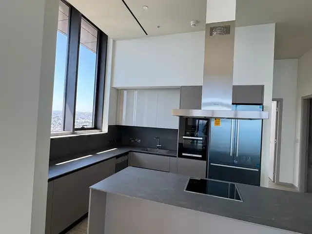4-bedroom penthouse to rent, Limassol — Germasogeia Tourist Area