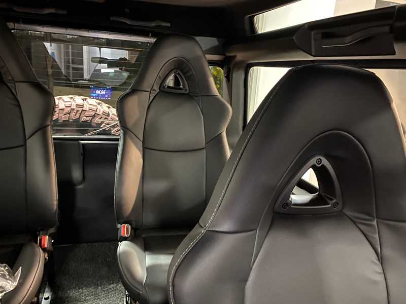 1997 Land Rover Defender 2,5L 1997 Cyprus