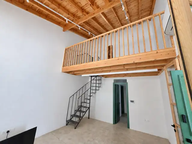 Entire building, Επαρχία Λεμεσού — Ιστορικό Κέντρο - 7